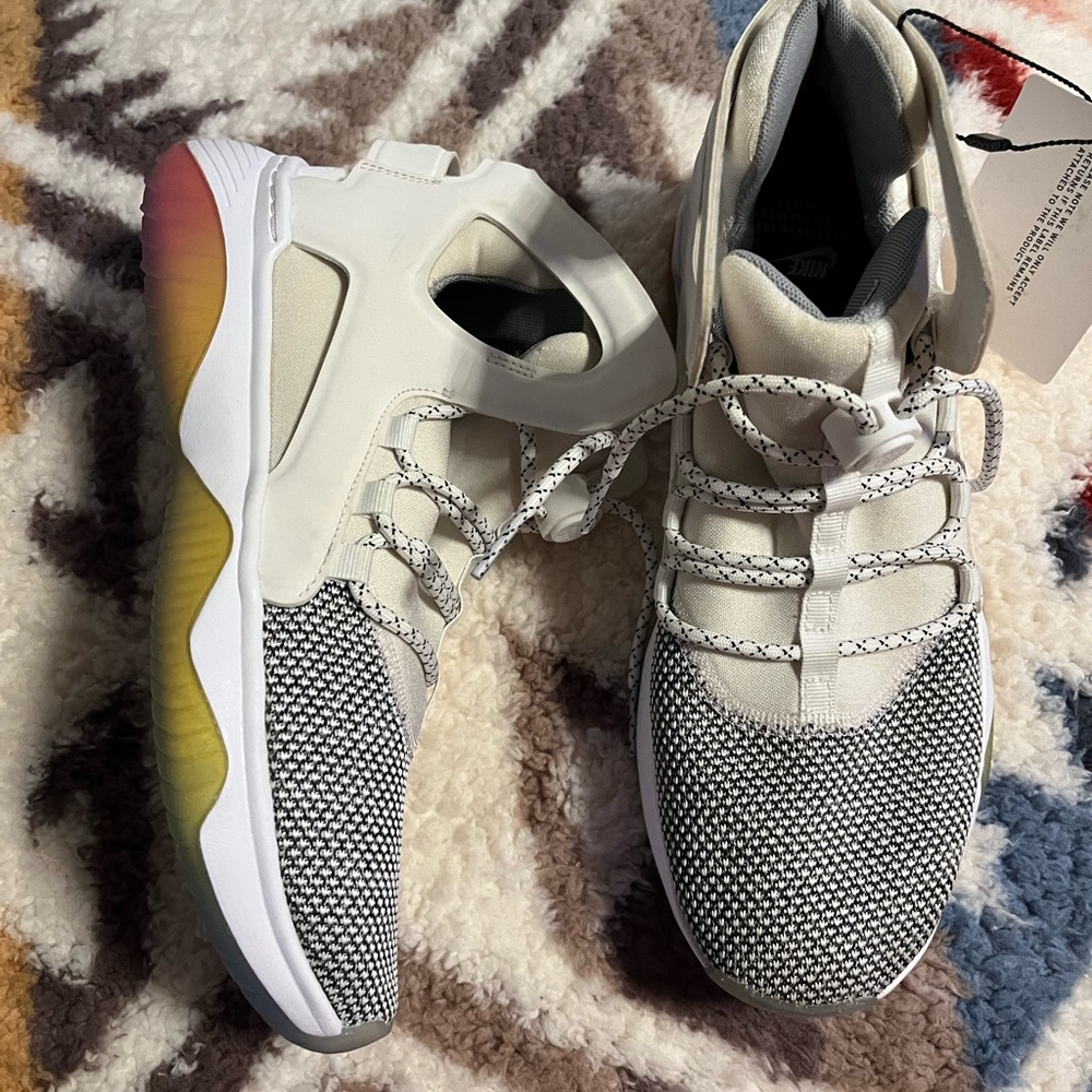 Nike Air Shoes NWT